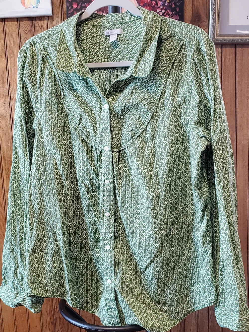 Old Navy Green Floral Button-Up Top